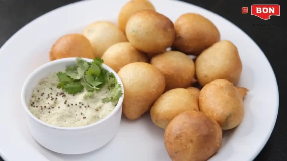 Crispy Goli Baje Recipe | Mangalore Bajji Recipe